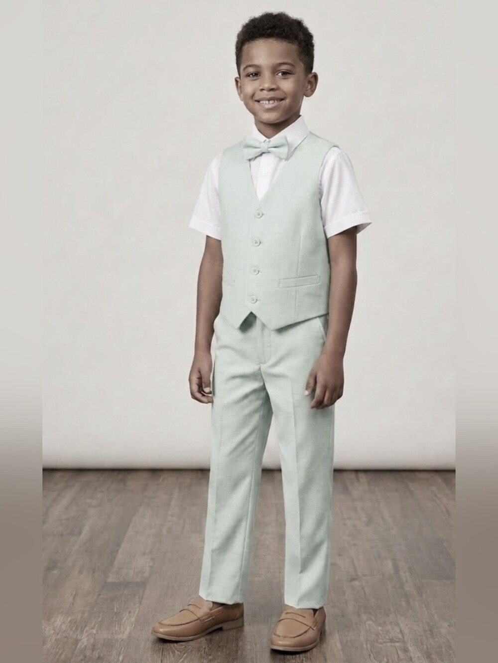 N 3 Piece Bow Tie Pale Mint Sage Green Vest Suit Sz 6-8yr